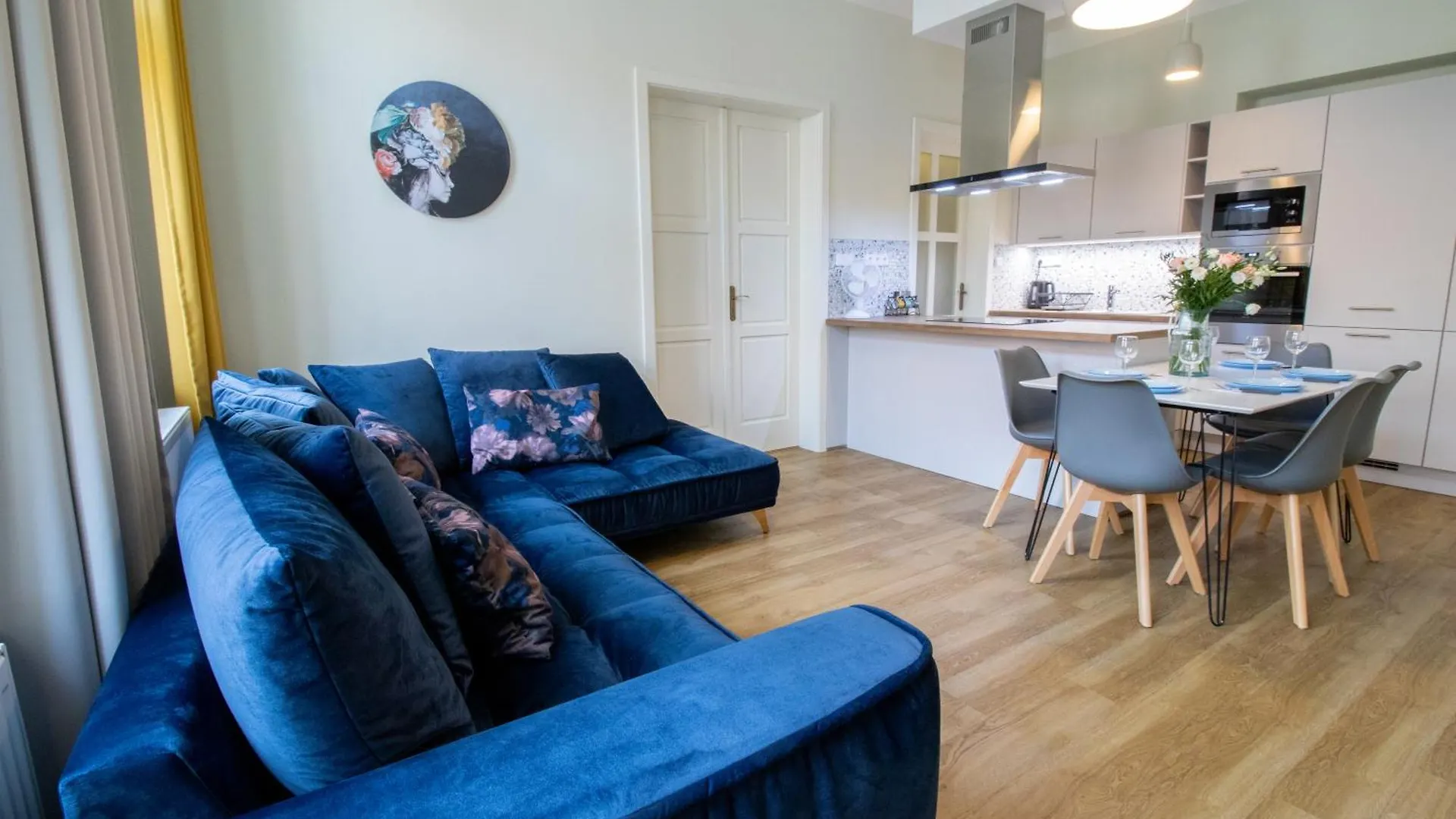 Stay Inn Apartments Ve Smeckah Praag