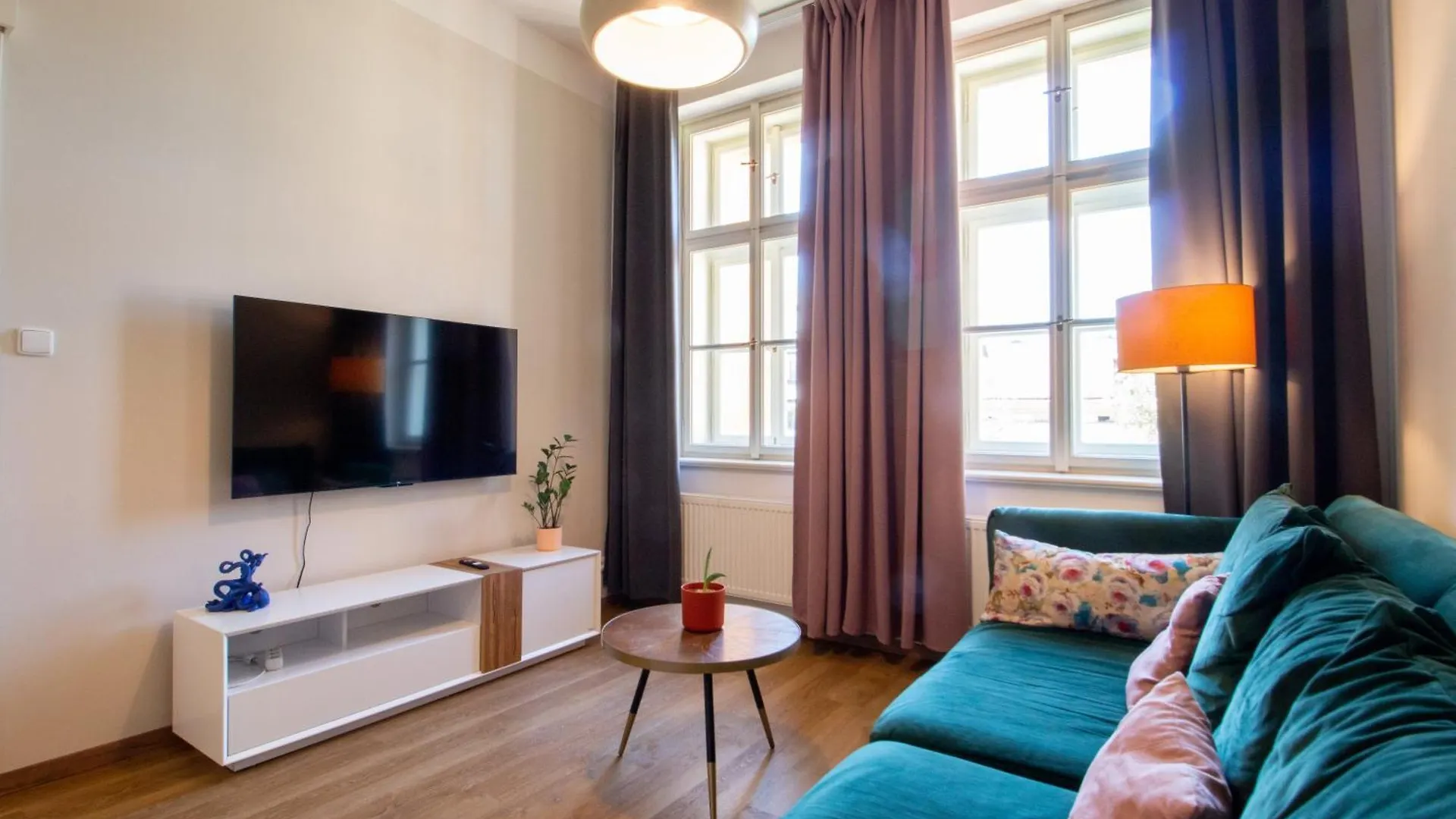 Stay Inn Apartments Ve Smeckah Praag