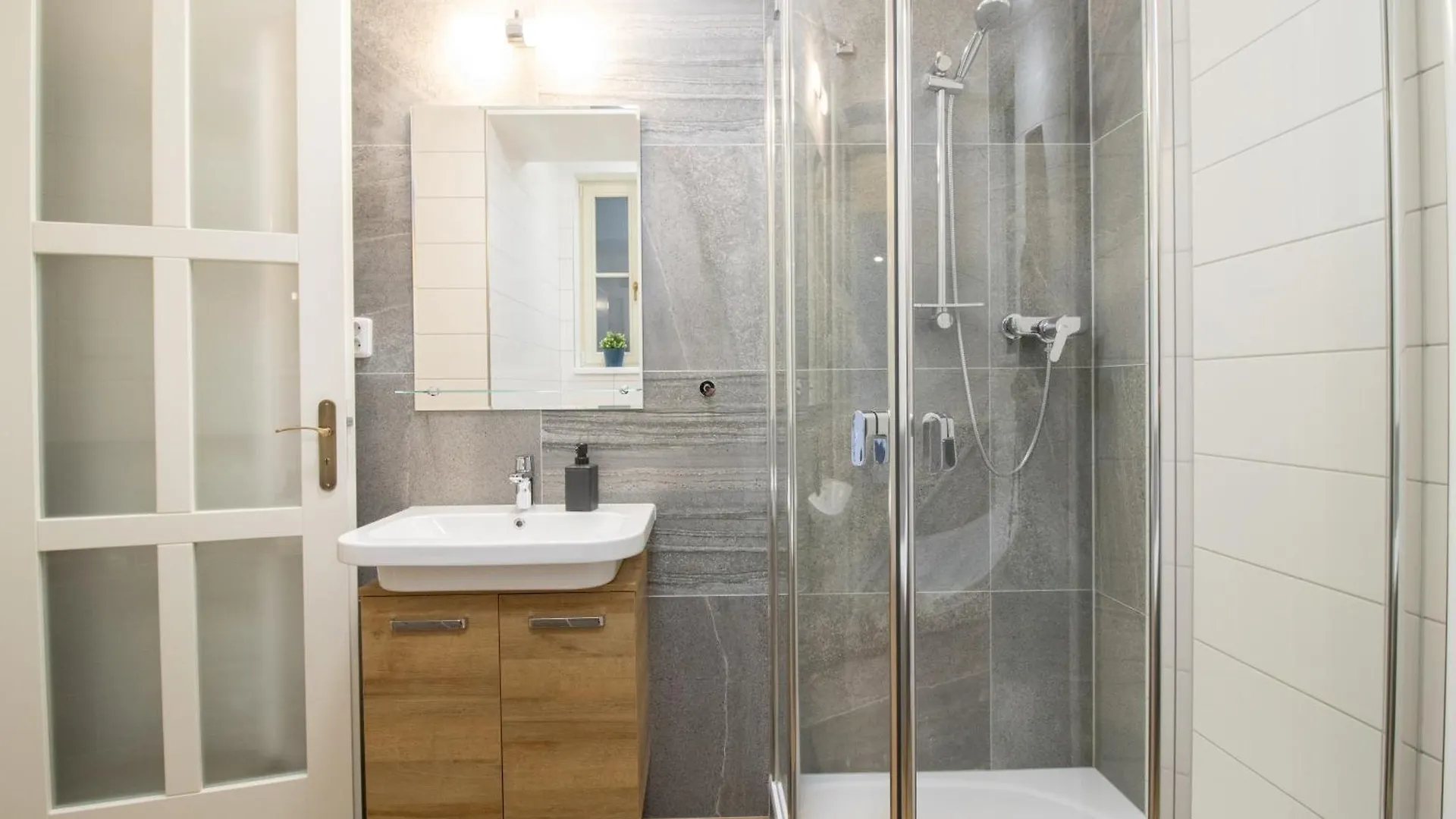 פראג Stay Inn Apartments Ve Smeckah 0*,  צ'כיה