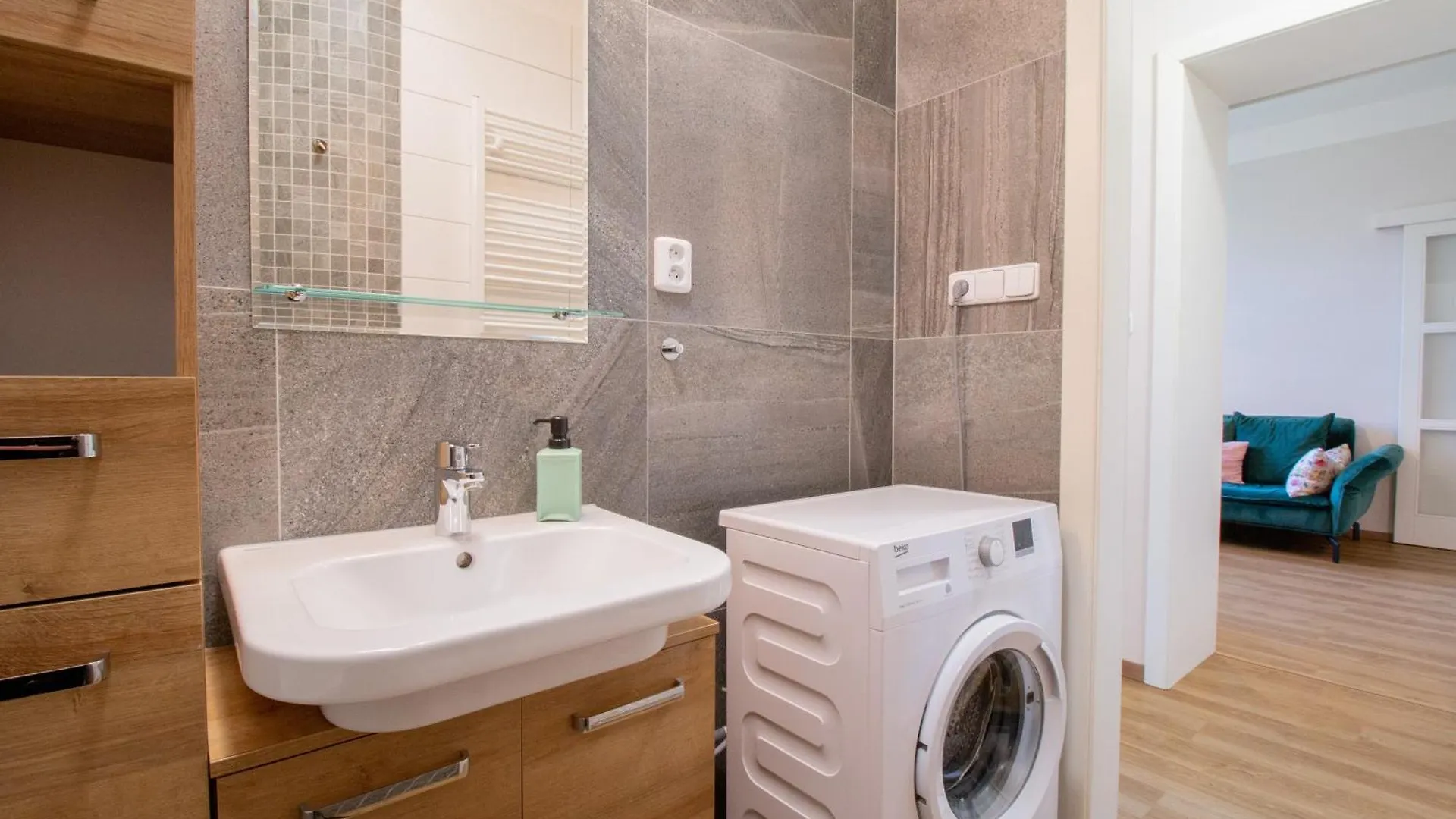 פראג Stay Inn Apartments Ve Smeckah צ'כיה
